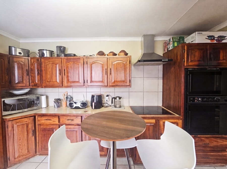 3 Bedroom Property for Sale in Pellissier Free State